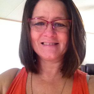 Meet your Posher, Deborah